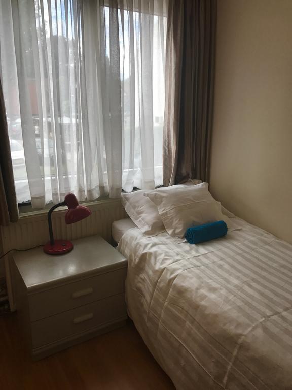 Amby Family House Hotel Maastricht Esterno foto