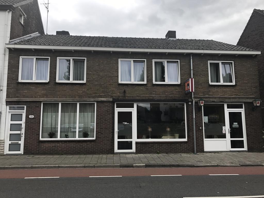 Amby Family House Hotel Maastricht Esterno foto